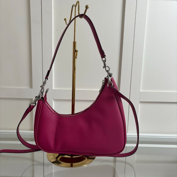 Coach Maroon Hobo Bag A Blend of Retro Charm and Modern Functionality - Picture 5 of 6